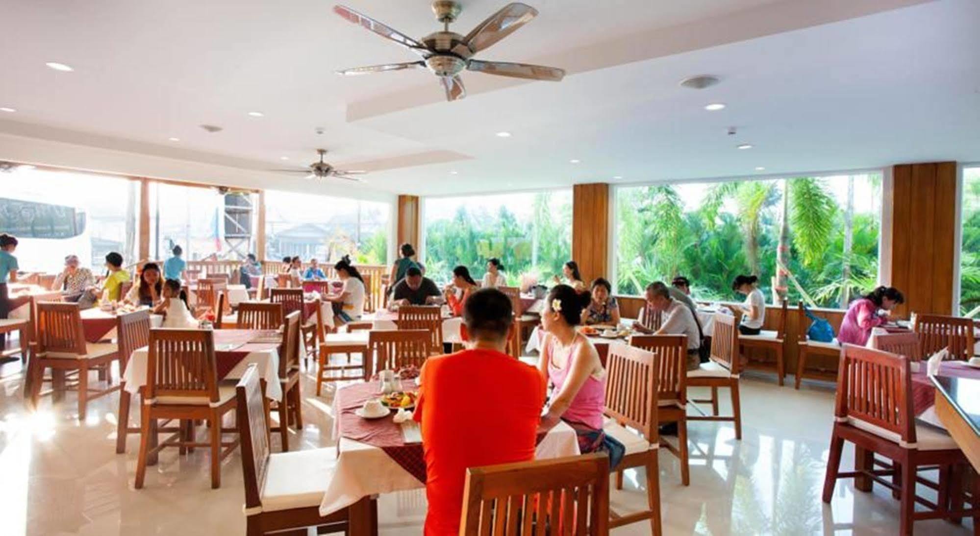 Rawai Princess Hotel Экстерьер фото